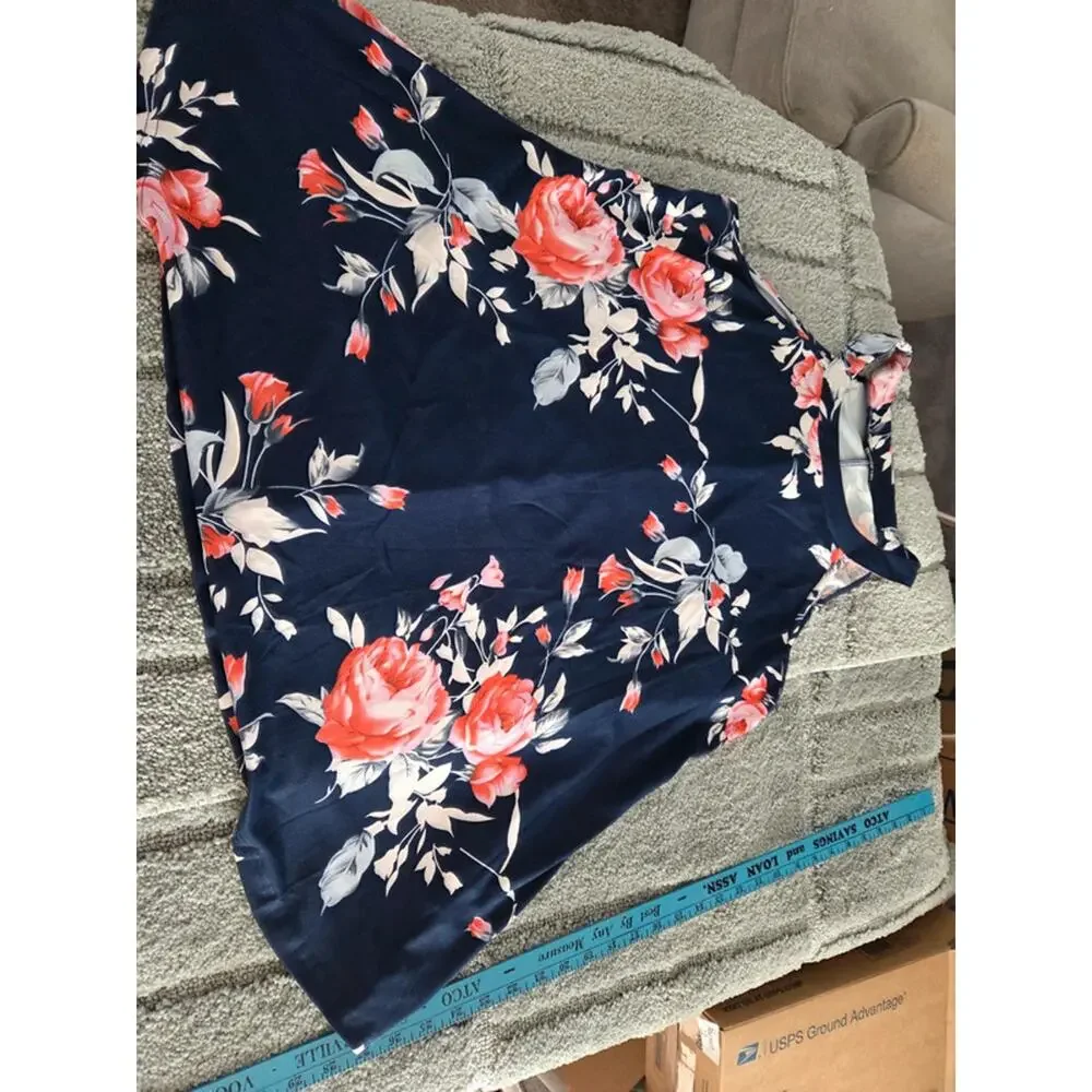 Bloomchic Floral Halter Tank Womens 12 Navy Sleeveless Flow Top Stretch